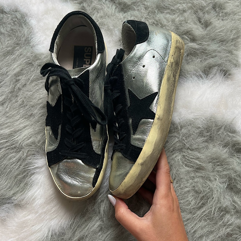 GOLDEN GOOSE! Perfect condition.  Size 7!!